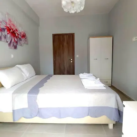 Apartmán Nikogroup Sofia Polychrono Exteriér fotografie